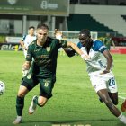 En la primera fecha de LigaPro, las gradas del estadio 9 de Mayo de Machala lucieron parcialmente llenas, en el compromiso entre Orense y Liga de Quito.