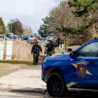 Agentes de la policía de Michigan desplegaron un operativo tras el ataque contra una sinagoga, que terminó con el abatimiento del agresor.