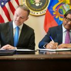 El acuerdo fue firmado por el Ministro de Producción, Comercio Exterior e Inversiones, Luis Alberto Jaramillo, y Jamieson Greer, representante de Comercio Exterior de los Estados Unidos.