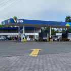 En Quinindé se incautaron 45.000 galones de gasolina durante un operativo contra el tráfico de combustible.