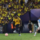 Moisés Caicedo fue expulsado el 9 de septiembre de 2025 en el partido entre Ecuador y Argentina.