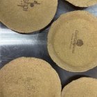 La eliminación de basureros en talleres culinarios impulsó la creación de un biomaterial hecho con subproductos locales.