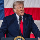 Trump reiteró ante la prensa que Estados Unidos e Irán han sostenido conversaciones recientes.