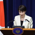 La primera ministra japonesa, Sanae Takaichi, habla durante una conferencia de prensa en Tokio, Japón, el 18 de febrero de 2026.