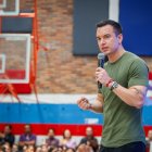 Daniel Noboa es acusado por Negro Willy de presuntos vínculos con el narcotráfico durante una entrevista internacional.