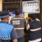 El Municipio informó que clausuró bodegas en la Bahía.