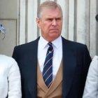 Andrés con sus hijas,