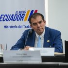 Harold Burbano, ministro del Trabajo, no ha cumplido con una sentencia de habeas data que obliga a su cartera corregir un error sobre el falso impedimento laboral de Alexandra Villacís.