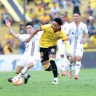 Barcelona SC y Liga de Quito empataron 2-2 en el Monumental.