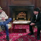 El presidente Gustavo Petro conversa con el streamer Westcol en un encuentro sobre legítima defensa y seguridad ciudadana.