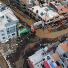 Fotografía que muestra daños causados por fuertes lluvias e inundaciones, en Arequipa (Perú).