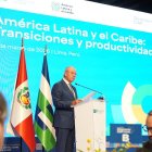 El embajador de la CAN expresó su preocupación por la tensión comercial entre Ecuador y Colombia.