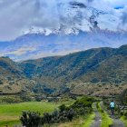 El Parque Nacional Cotopaxi ofrece varias alternativas para el ciclismo recreativo.