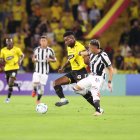 La serie entre el Ídolo y el Fogao está igualada 1-1.