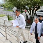 Andrés Quishpe, presidente de la UNE, cuestionó que la ley de los GAD reduzca fondos para programas sociales y educación inicial.