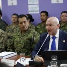 El ministro de Defensa Gian Carlo Loffredo fue ratificado en el cargo para el nuevo periodo del presidente Daniel Noboa