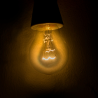 Referencial. Ciudadanos han reportado cortes de luz durante el toque de queda.