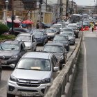 Durante las primeras horas del cierre se observó gran congestión vehicular.