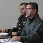 El director de la Policía Nacional de Colombia, general William Oswaldo Rincón, habla durante una rueda de prensa este martes, en Bogotá (Colombia).