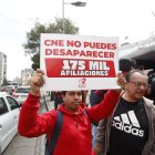 Integrantes del partido Unidad Popular se manifestaron el 23 de marzo de 2026 en contra de la cancelación de la organización política.