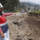 Para llegar hasta la quebrada de El Tejado, en La Comuna, en donde se amplió la piscina de captación, se avanza desde la zona de El Teleférico.