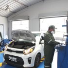 La revisión se cumple en diversos centros técnicos del país como requisito para la matrículación vehicular anual obligatoria.