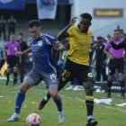 Barcelona SC y Emelec disputarán una nueva edición del Clásico del Astillero.