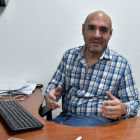 José Salazar, profesor de la Uisek.