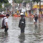 El efecto de fuerte lluvia en el norte de Guayaquil.