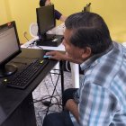 Previo a la obtención de la licencia de conducir, los choferes y conductores deben rendir una prueba de conocimientos.