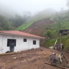 El número de personas fallecidas por el fuerte temporal que atraviesa Ecuador desde inicios de 2026 aumentó a cinco.