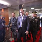 El ministro del Interior, John Reimberg, dice que el Gobierno Nacional no pretende engañar a los ecuatorianos con el toque de queda.