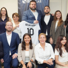 Representantes de BID Lab y LUCHA celebran su alianza en Ecuador, un modelo de inversión con propósito que busca transformar el mercado.