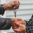 Según el Gobierno, el plan de vivienda en Daule permitirá que cientos de personas puedan comprar su primera casa.