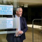 Ramiro García, abogado de Aquiles Álvarez, dijo que acudirá a la cárcel del Encuentro para continuar con la audiencia de juicio de este 22 de marzo de 2026.