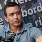 Daniel Noboa estuvo en Cuenca. Foto durante la entrevista en la ciudad.