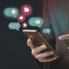 Expertos revelan el impacto del “secuestro algorítmico” en la salud mental y la vida diaria.