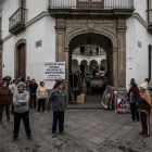 Referencial. Adultos mayores protestaron en el Centro Cultural Metropolitano de Quito, lo que llevó a la suspensión de la muestra trans.