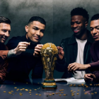 El set se uné a la merchandising oficial de la Copa del Mundo.