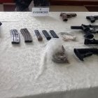 Dos personas, un hombre y una mujer con antecedentes por robo, fueron aprehendidas en Cuenca