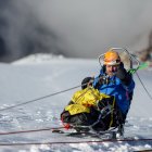 Carrasco realizó el ascenso al Cayambe, donde llegó hasta los 5.600 metros, antes de descender en parapente.