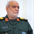 Un alto mando militar iraní en una ceremonia previa, en imagen de archivo difundida antes de confirmarse su muerte en un bombardeo atribuido a Israel.