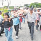 Los fieles participaron de forma masiva en la procesión en Daule.