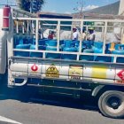 Irresponsabilidad al volante: Chofer ebrio llevaba 76 cilindros de gas en Quito