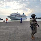 Un fuerte operativo de seguridad acompañó a los turistas.