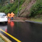 El carril sobre la General Rumiñahui, sentido Quito-Valle, fue inhabilitado.