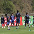 EN LA CASA DE LA SELECCION DEL ECUADOR SE REALIZÓ EL PRIMER ENTRENAMIENTO CON SEBASTIÁN BECCACECE PREVIO ALOS PARTIDOS POR ELIMINATORIAS CONTRA BRASIL Y PERÚ