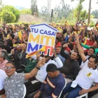 Decenas de personas acudieron al lanzamiento del programa Tu Casa Miti Miti.