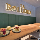 La Rollería se ha convertido en el epicentro de los amantes de los rollos de canela.