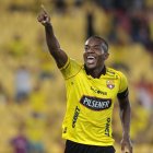 Jhonny Quiñónez hizo el gol salvador de Barcelona en el Monumental.